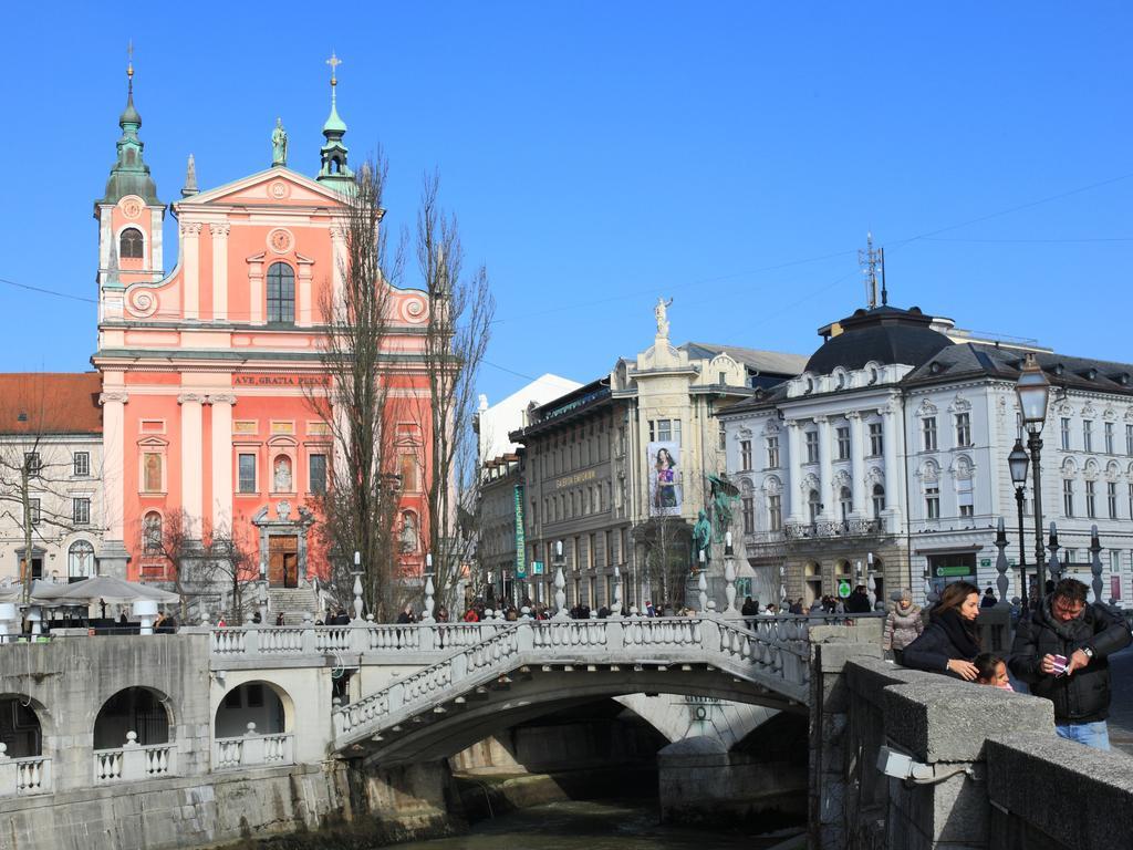Aura Guesthouse Ljubljana Exterior photo